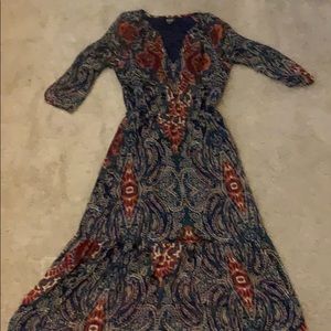 Mid sleeve maxi dress